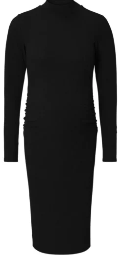 Aima ribbstickad klänning - Black