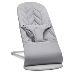 Babysitter Bliss Vävd Bladmönstrad Quilt - Ljusgrå