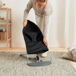 Babysitter Bliss Vävd Klassisk Quilt - Svart/Mörkgrå