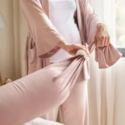 Bbhugme Gravid Och Amningskudde - Dusty Pink