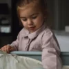 Bedside Crib Spjälsängsskydd - Oyster Grey