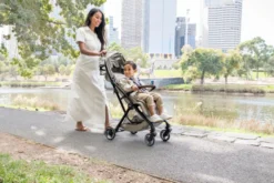 Britax Römer Flylite Resevagn - Teak