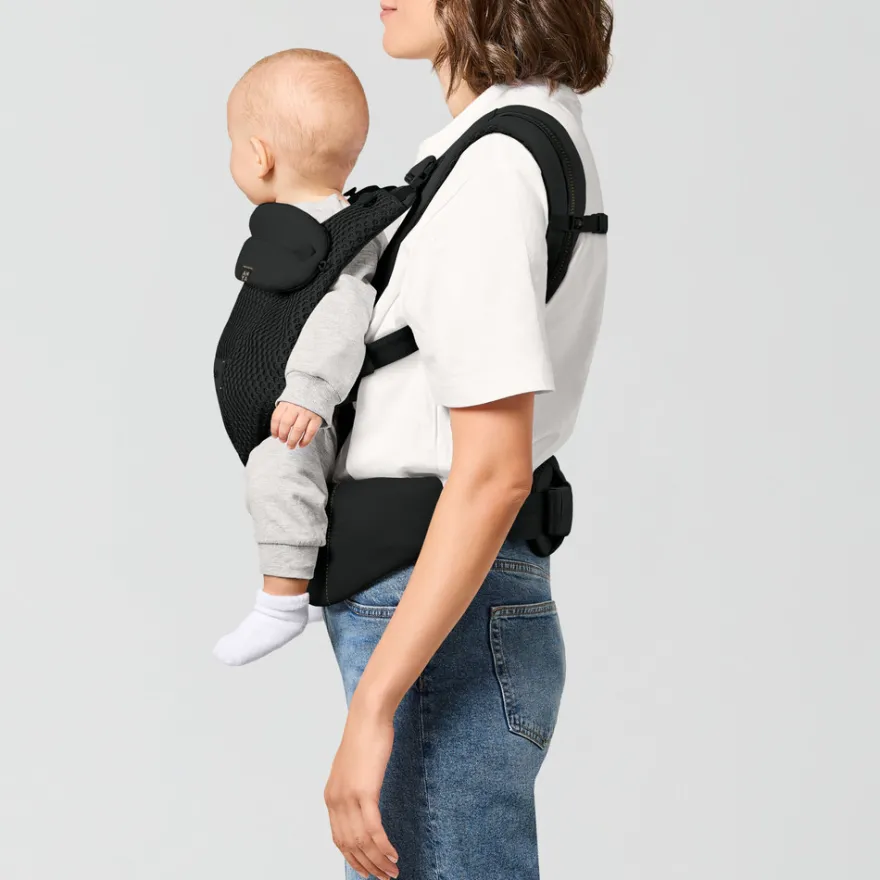 Cybex Amya Bärsele - Magic Black