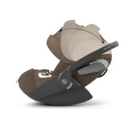 Cybex Cloud T i-Size Plus Babyskydd - Coconut Brown