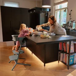 Cybex Lemo Hjälpa Till Pall - Stunning Black
