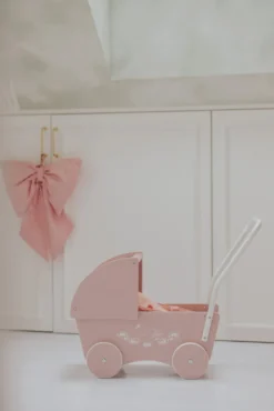 Dockvagn Rose
