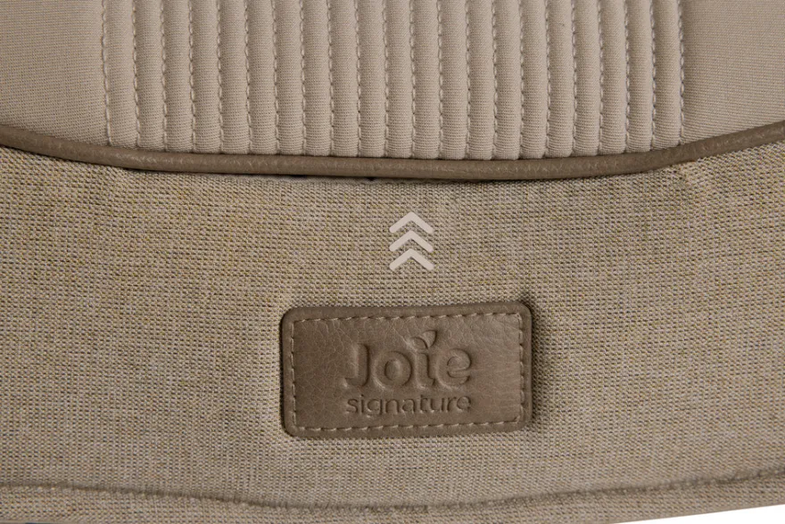Joie I-Traver Bältesstol - Sandstone