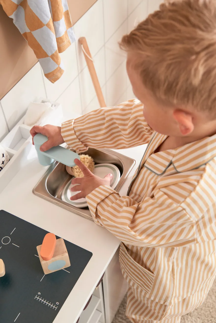 KidsConcept Kid's Hub Leksakskök Med Diskmaskin