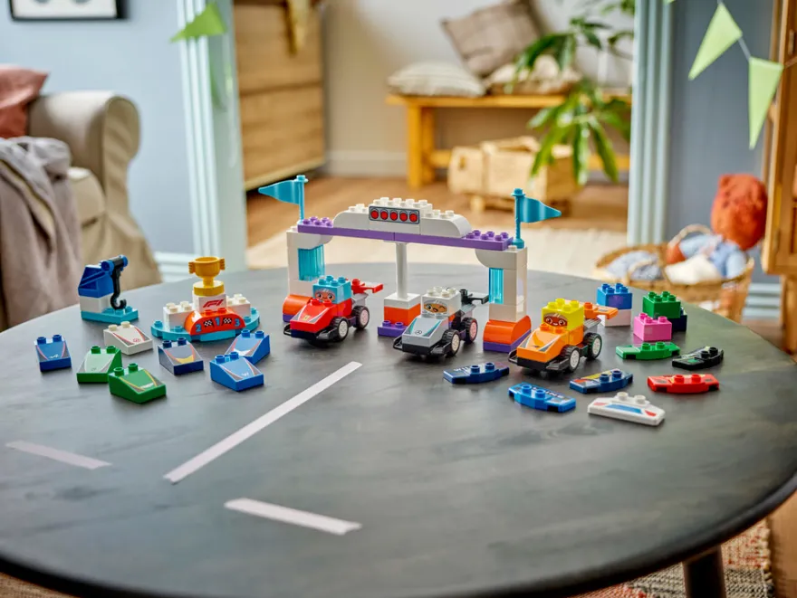 LEGO Duplo F1-teams m. Racerbilar & Förare