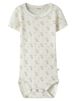Lil' Atelier Rachello Duna Kortärmad Slim Body - Coconut Milk