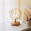 Natlampe, Over the Moon