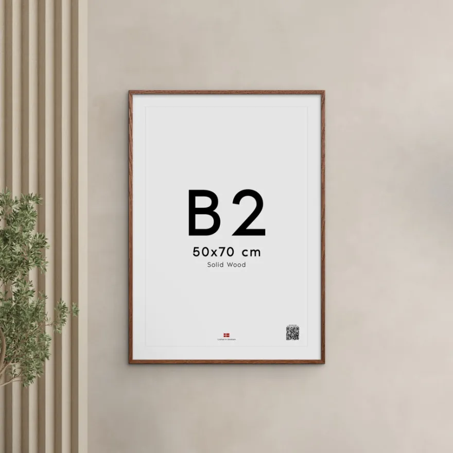 Ram – Mörk ek 50x70