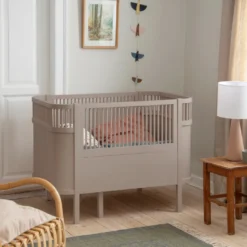 Sebra Växasäng 2 i 1 Baby & Juniorsäng - Jetty Beige
