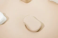 Skumleksaksset med rutschkana och klättervägg – hårt skum – beige/vit