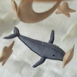 Speldosa Val - Whale