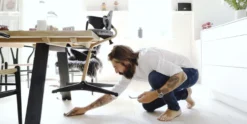 Stokke® Nomi Matstol - Walnut Grey