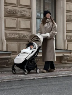 Stokke® Yoyo³ Resevagn - Black/Bonpoint Beige
