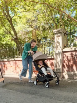 Stokke® Yoyo³ Resevagn - Black/Taupe