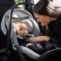 Thule Maple Babyskydd - Light Grey