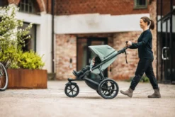 Thule Urban Glide 3 Magnetic Buckle Joggingvagn - Mist Green