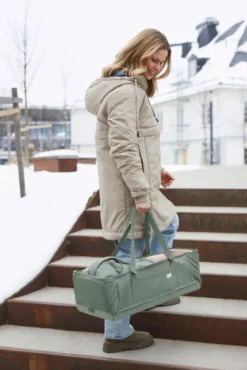 Voksi® Carry Me Babynest - MeadowGreen Leaf