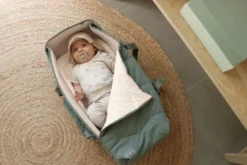 Voksi® Carry Me Babynest - MeadowGreen Leaf