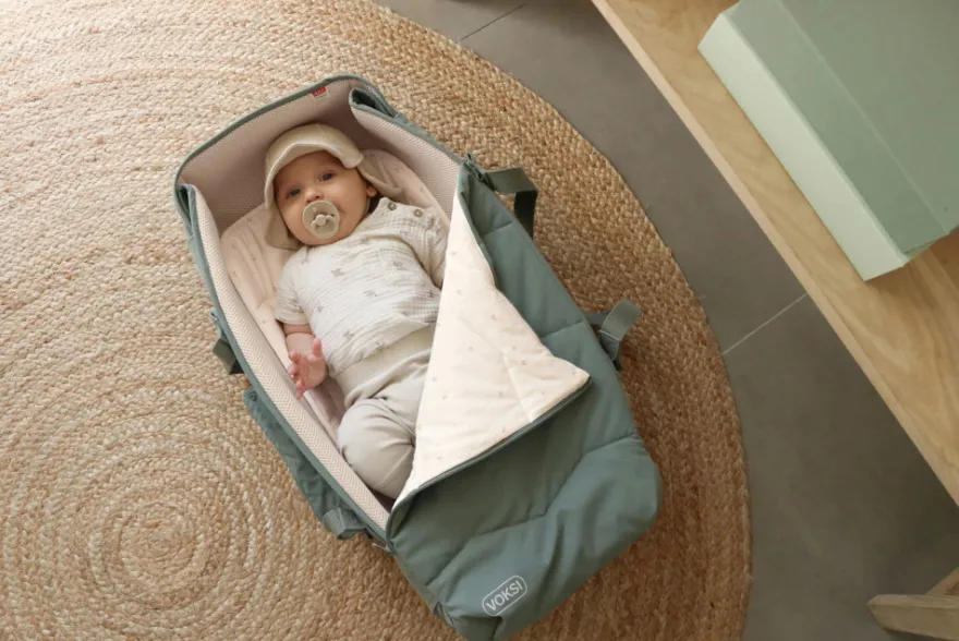 Voksi® Carry Me Babynest - MeadowGreen Leaf