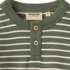 Wheat Osvald Tröja - Dark Green Stripe